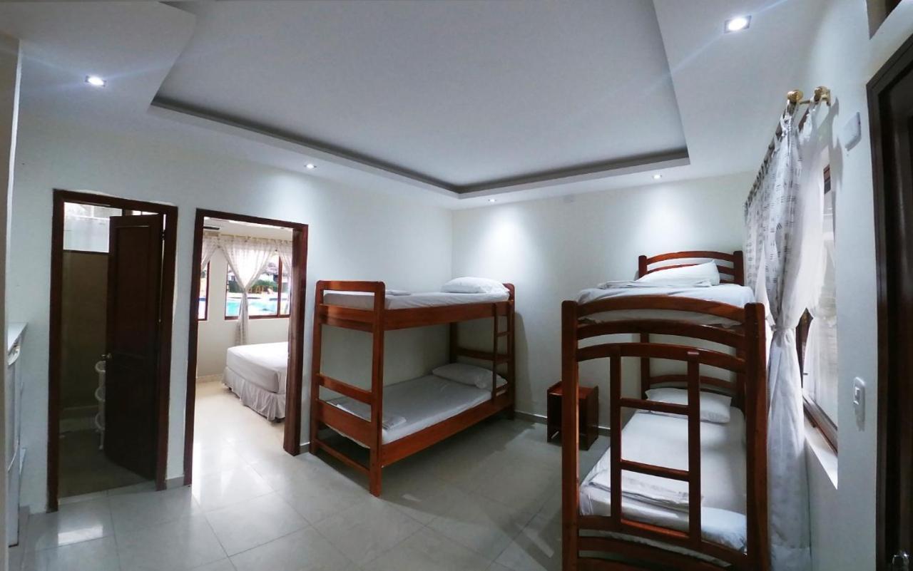 Siona Hotel Atacames Exterior photo